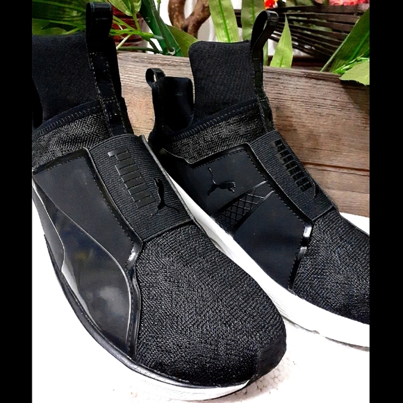 Puma shoes - Picture 2 of 7